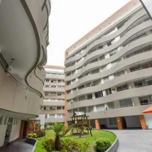 Departamento Cerca Del Parque De La Carolina Quito