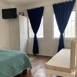 https://suite-3-close-aeropuerto-mall-del-sol.guayaquilhotels.org