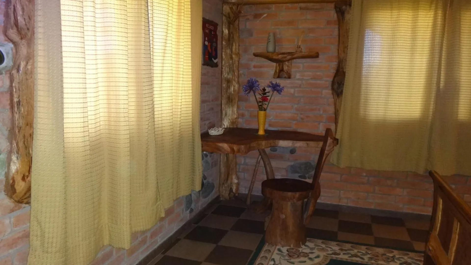 Zaysant Ecolodge Puembo