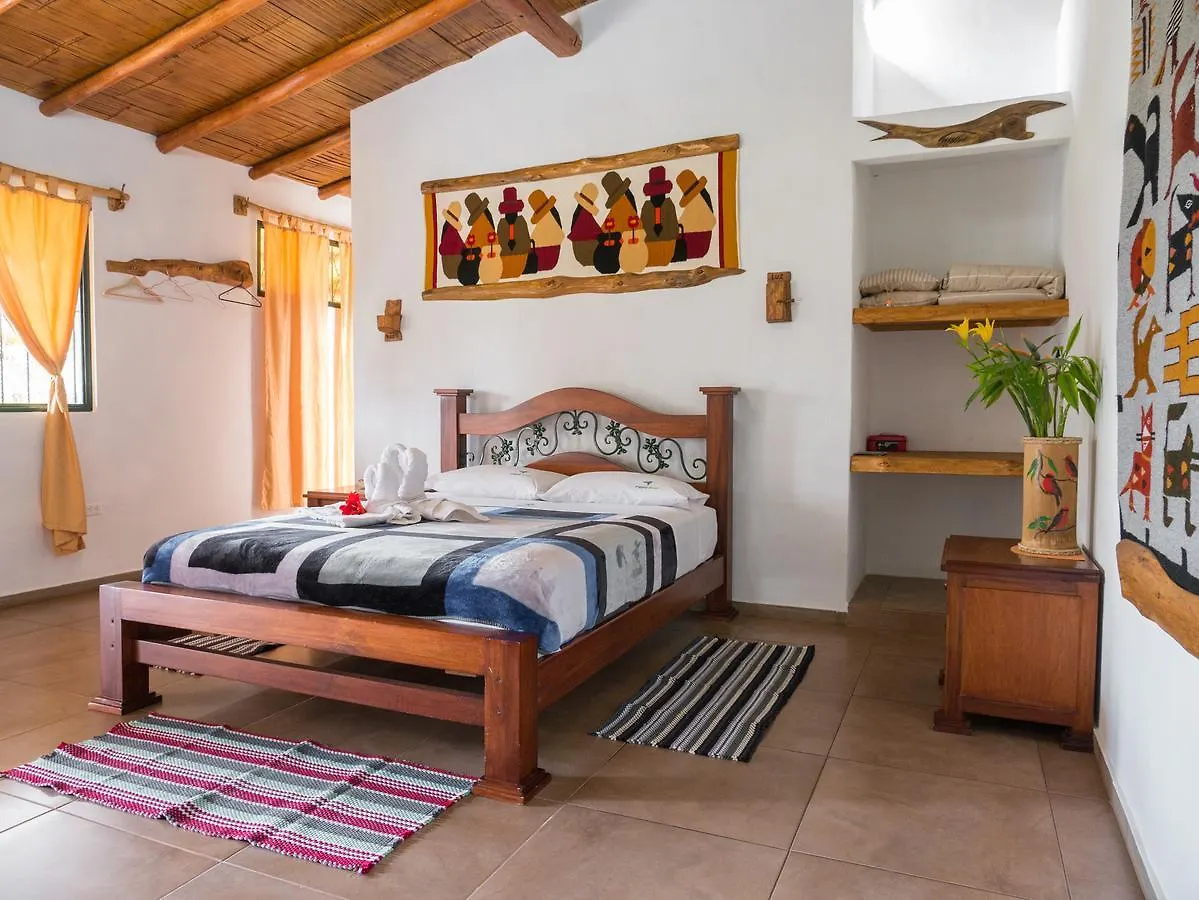 Zaysant Ecolodge Puembo 0*,